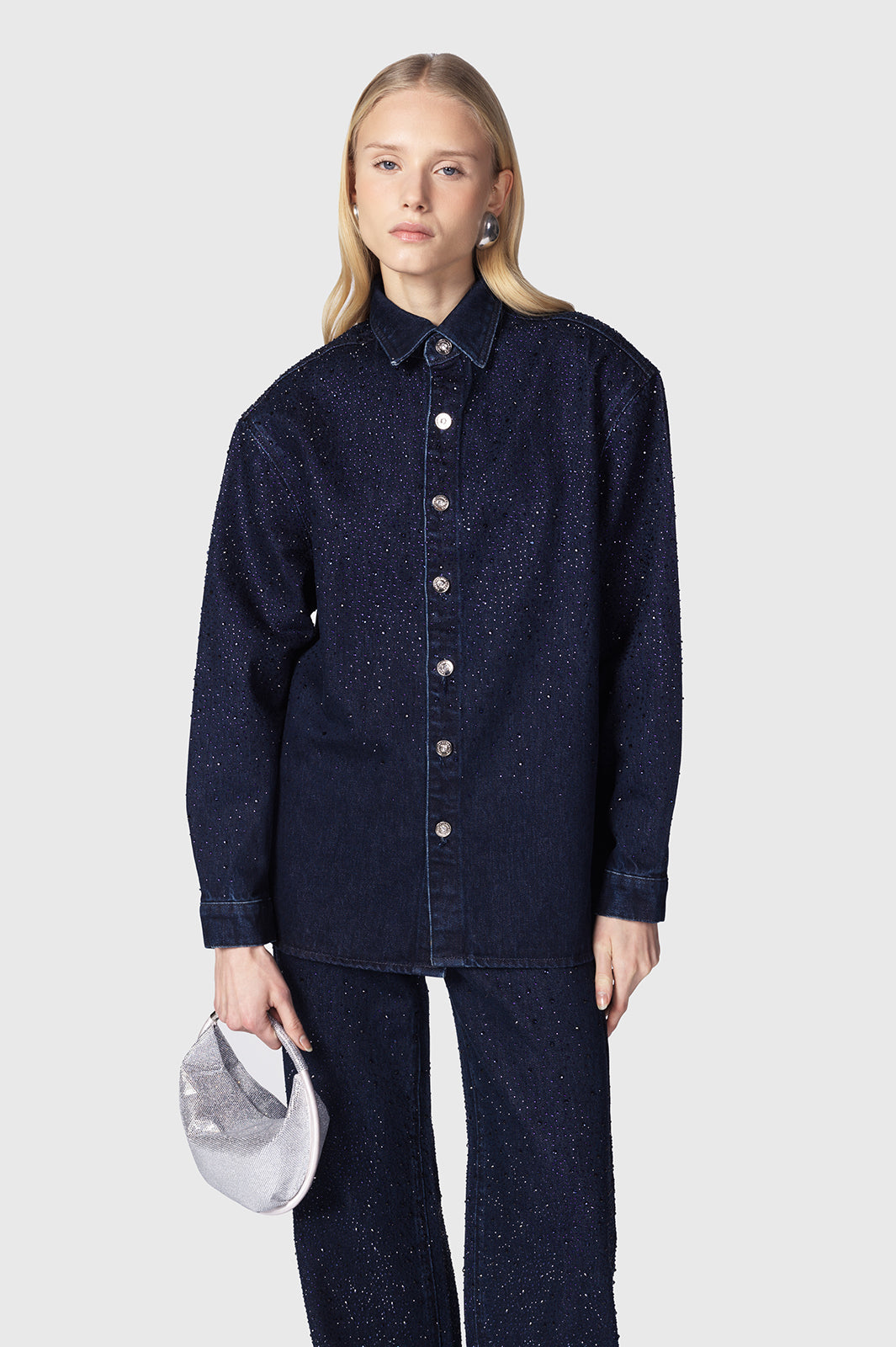 Camicia blue TWENTYFOURHAITCH con chiusura bottoni metallici e dettagli brillanti effetto glitter
