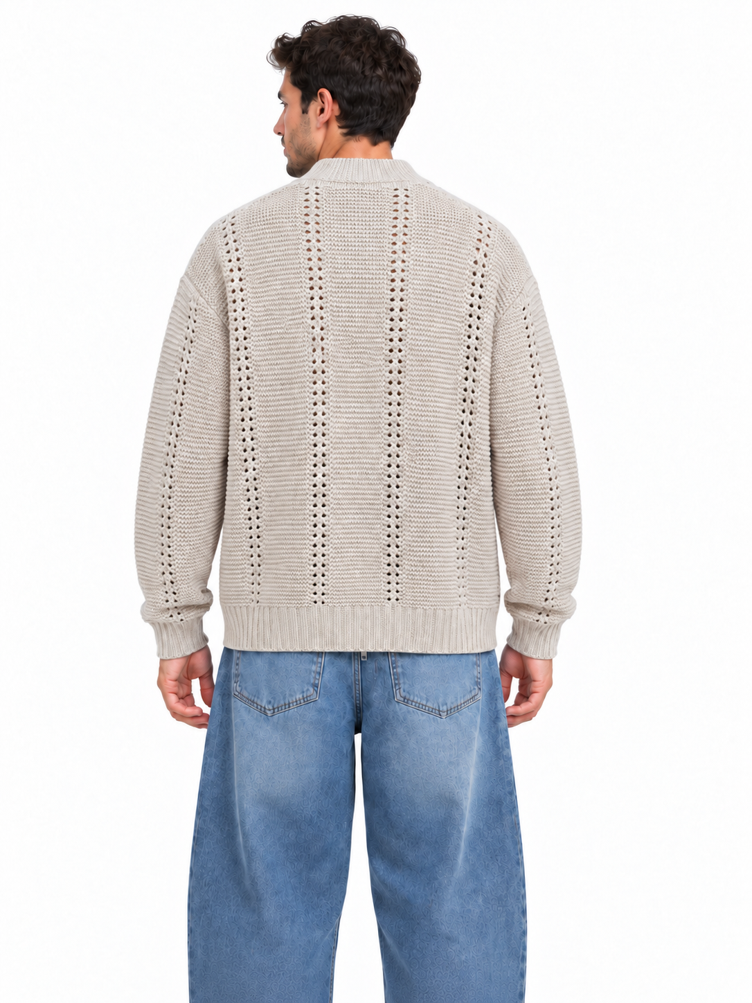 Cardigan a maglia traforata con righe verticali e bottoni DANIELE FIESOLI color sabbia indossato