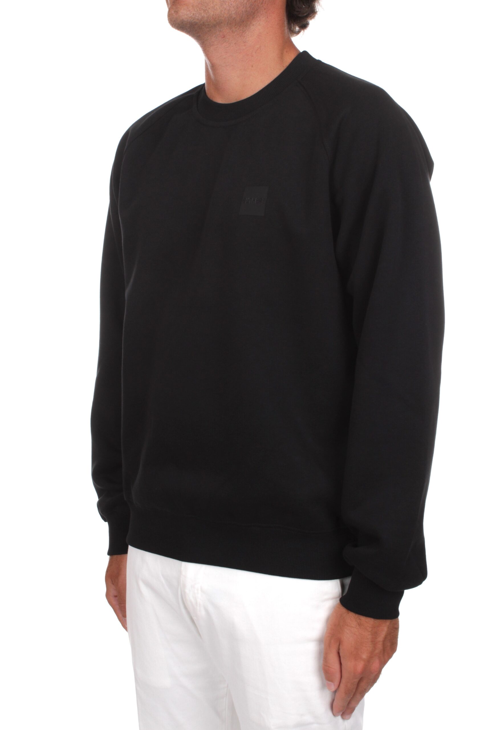 Felpa girocollo nera outhere Shale con maniche raglan e logo tono su tono sul petto