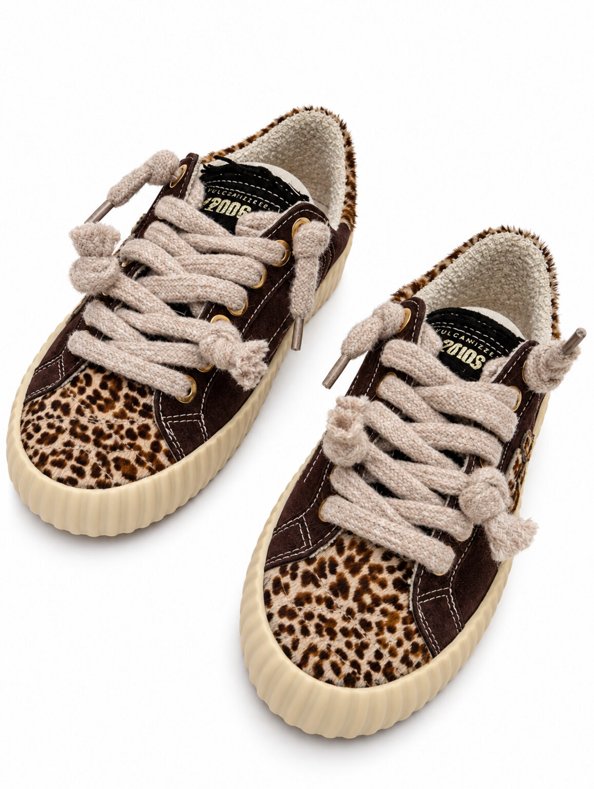 Sneakers SPRINGA modello Wavy fur suede marrone con dettagli animalier e suola crema rigata